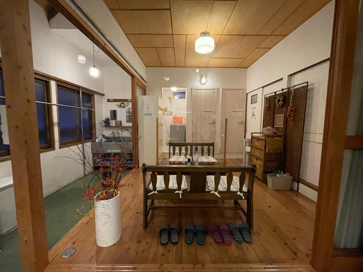 Guesthouse Anthut Shirakawa  Exterior foto